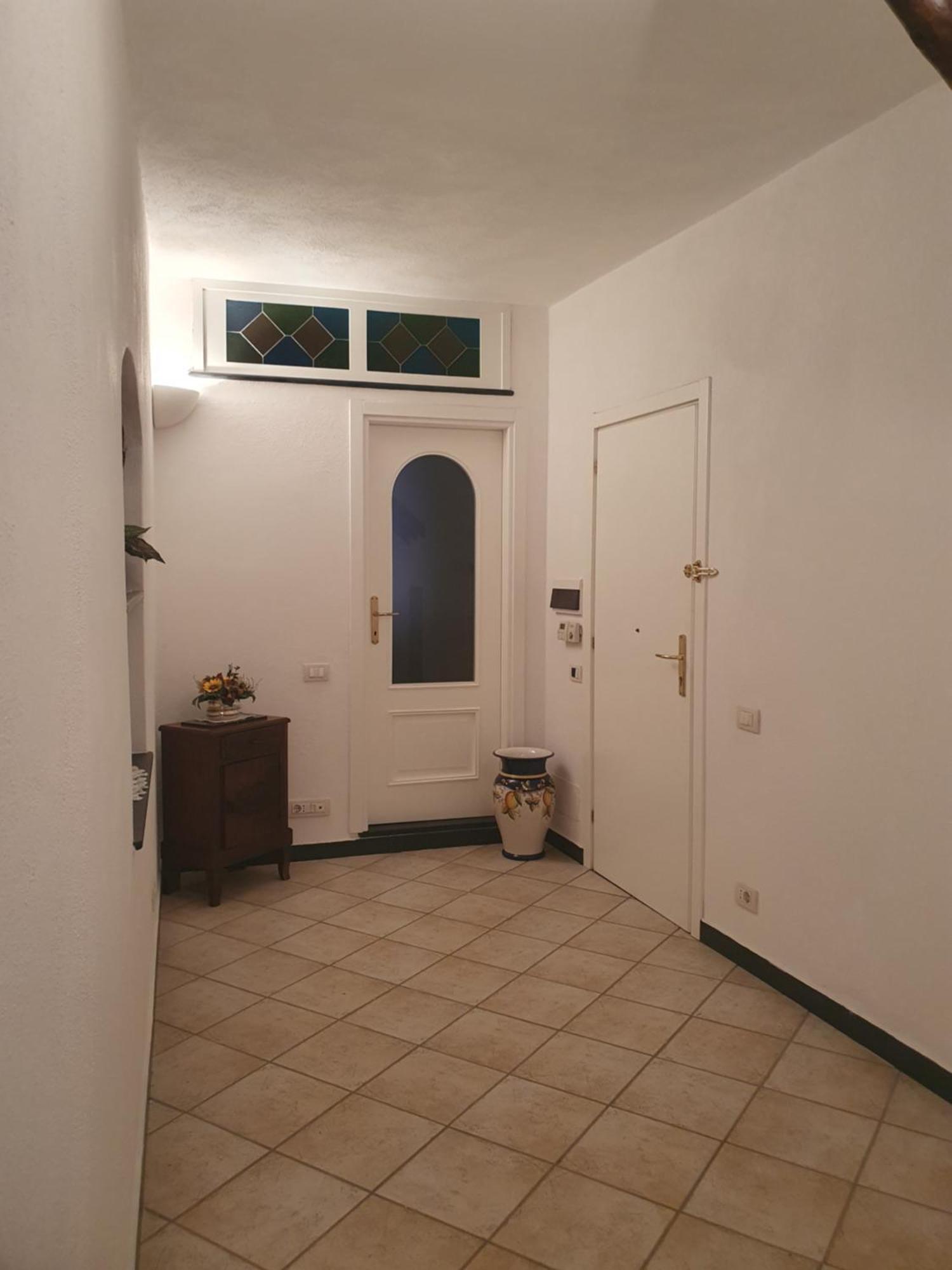 La Casa Di Mina Apartment Vernazza Luaran gambar